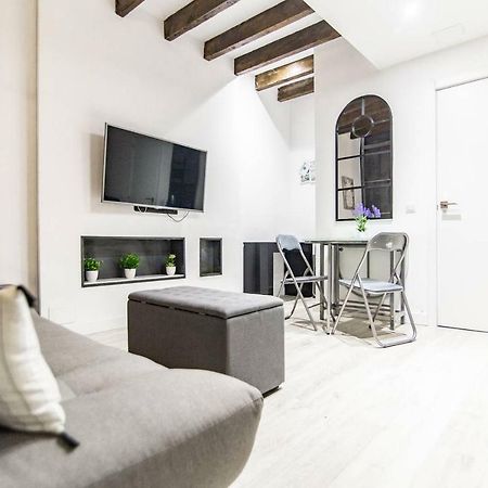 Cozy And Modern Apartment For 4 In Madrid Kültér fotó